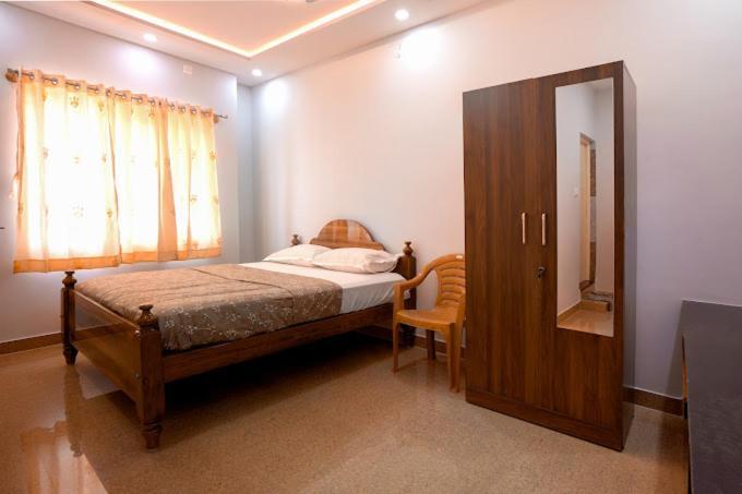 Nagadeep Residency Hotel Mysore Bagian luar foto